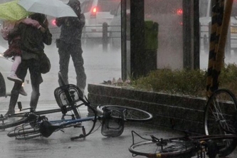 у японії із за сильних ураганів загинуло 5 чоловік